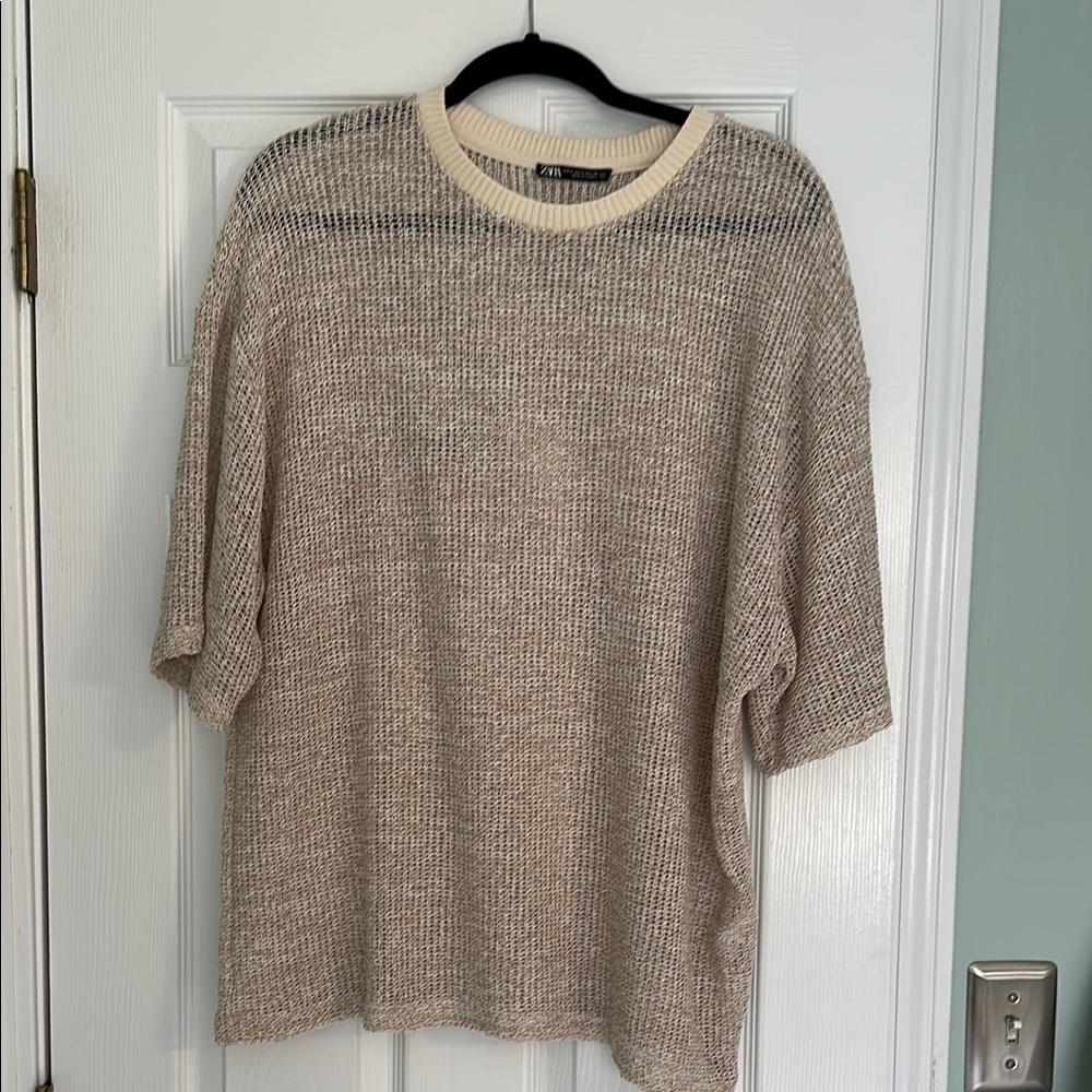 Zara Tan Crewneck crocheted Sweater with gold accentRelaxed Fit Lightweight Knit
